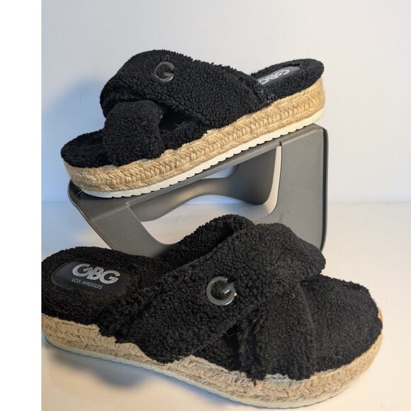 GBG LOS ANGELES Daphne Faux Sherpa Platform Slide Sandal JOBB2004 Womens 8.5M - Picture 2 of 14